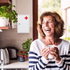 Armoire à Pharmacie Verrouillable -Home24 Boutique e6e63d2f3dec4c98a94997598dd63831